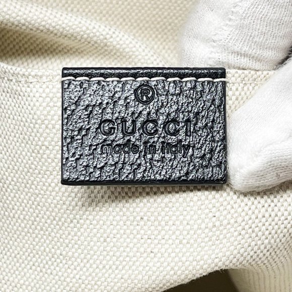 Gucci Unisex 574942 GG Monogram Velvet Backpack - Picture 8 of 10